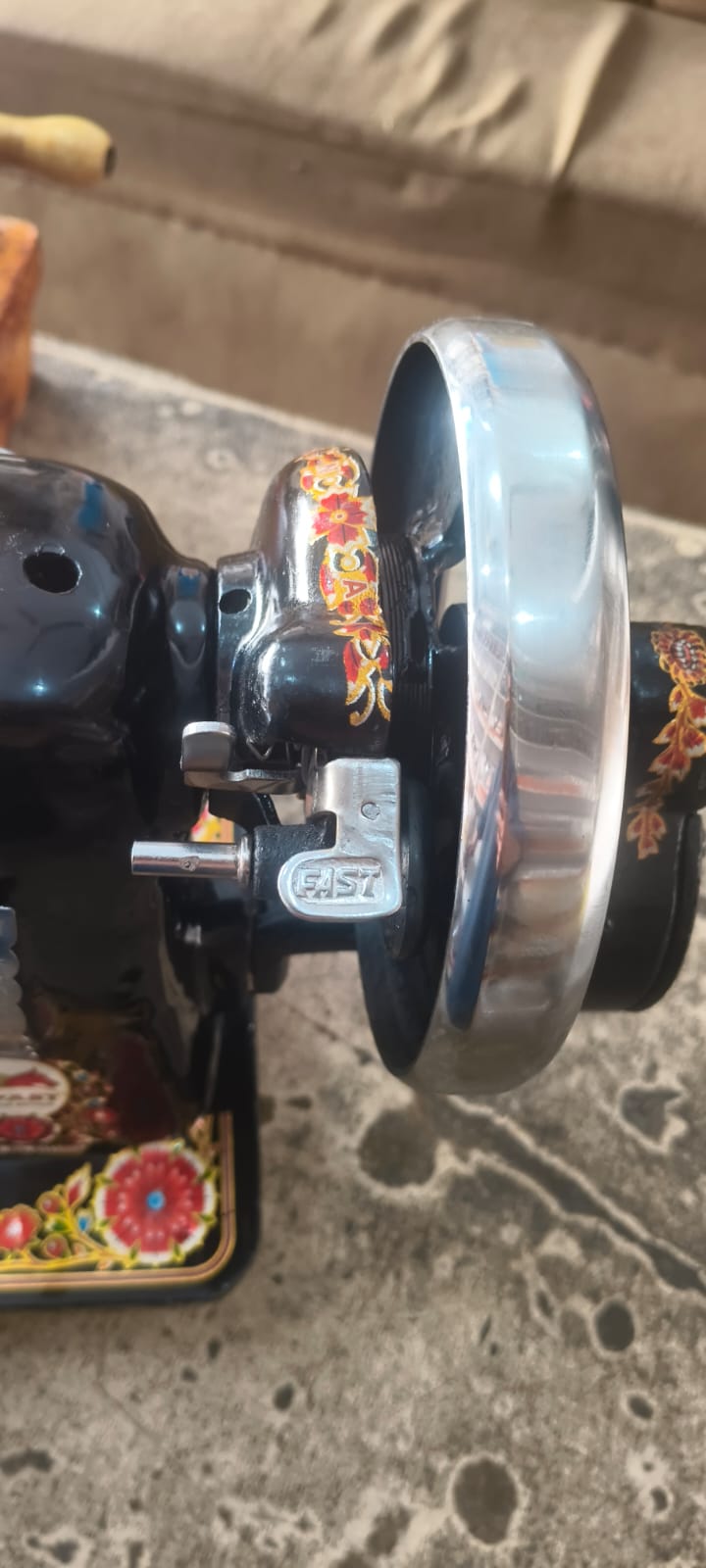 Fast Sewing Machine